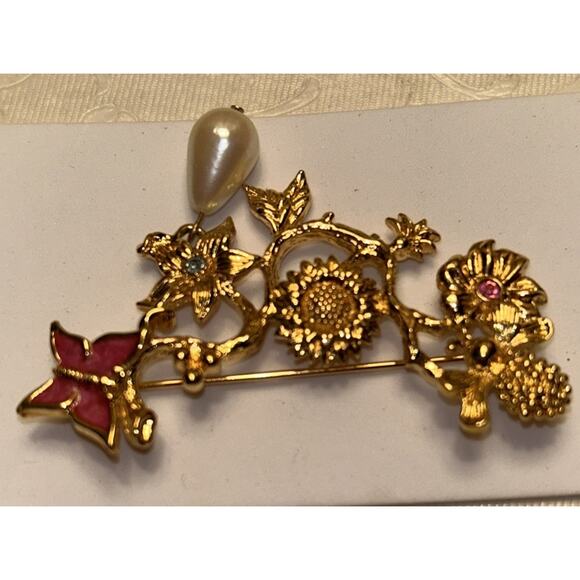 Vtg Avon Goldtone "Spring Garden" Brooch Bee And Butterfly Flowers EUC - Picture 4 of 7
